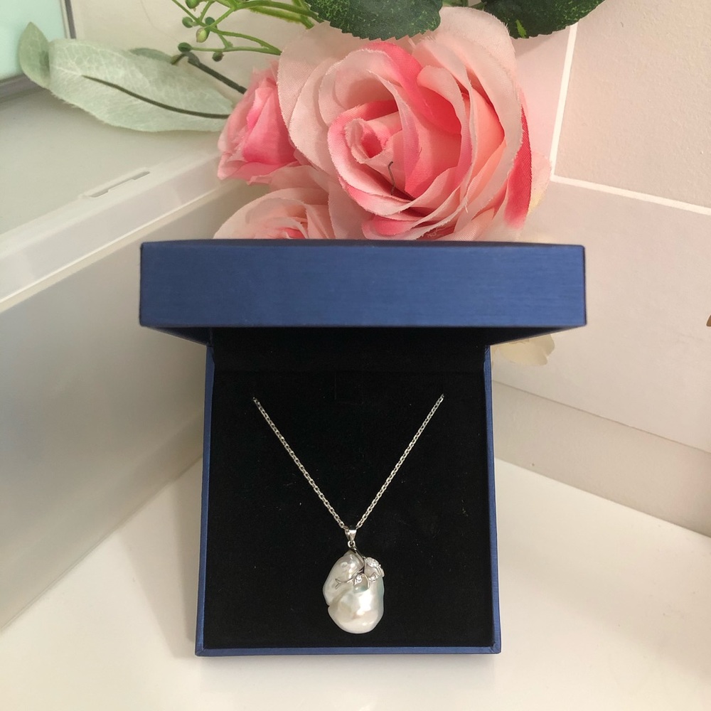 Sterling silver White pearl necklace
